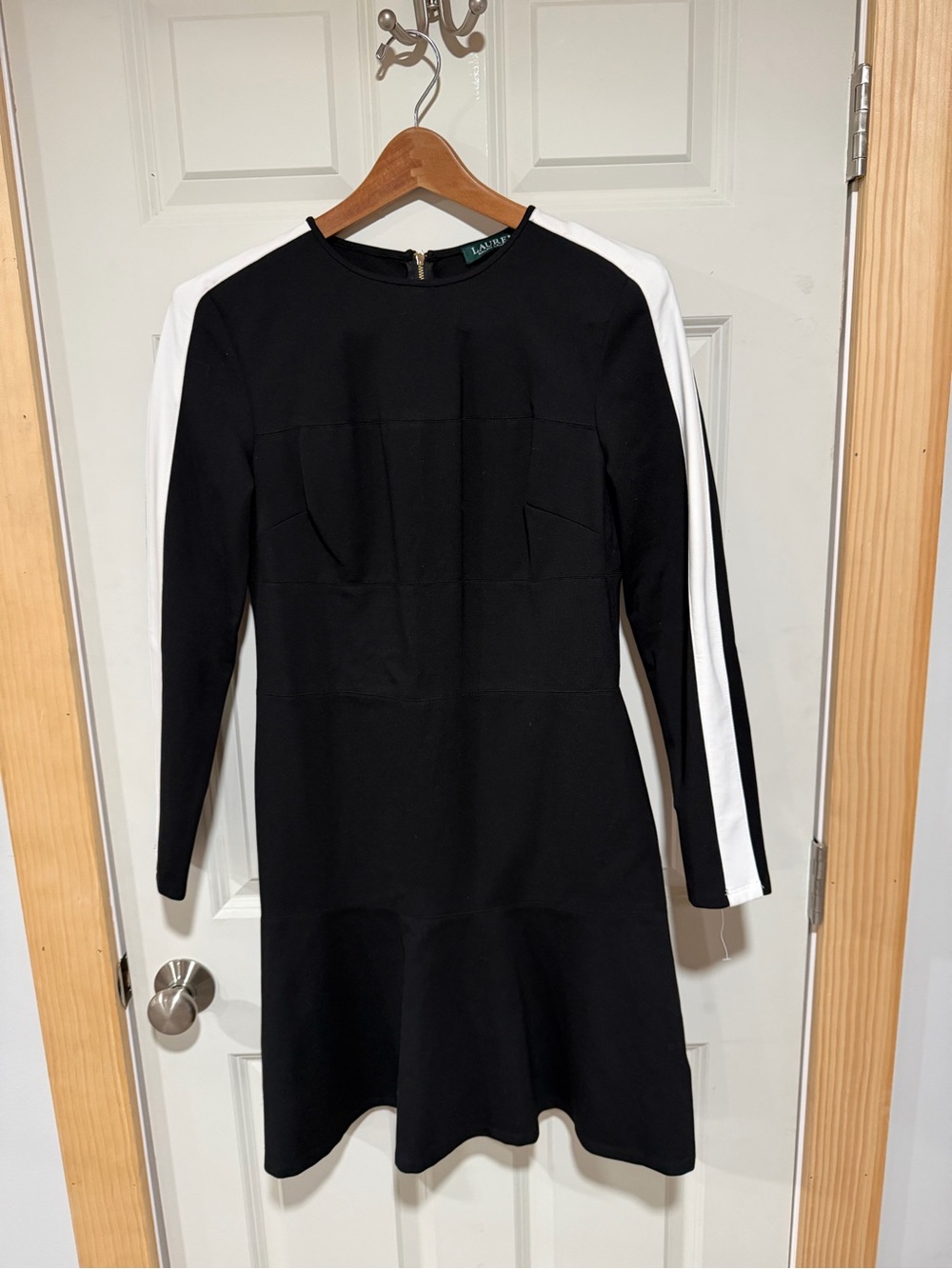 Lauren Ralph Lauren Black White Stripe Fit & Flare Dress Size 10 NWOT